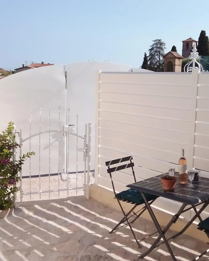 Apartamento Studio Logement Entier Calme Neuf Climatise Avec Exterieur Puget-Ville