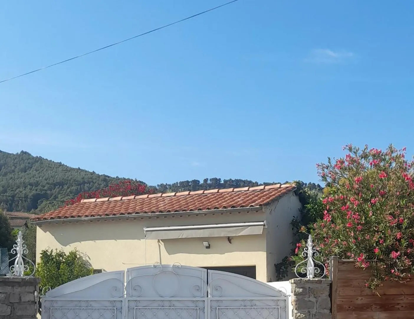 Apartment Studio Logement Entier Calme Neuf Climatise Avec Exterieur Puget-Ville